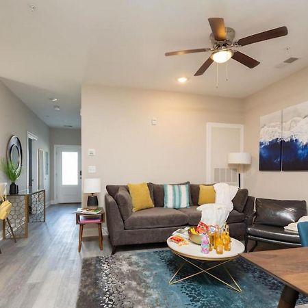 Lovely 4Br King Beds Steps To Beach And Pier F Myrtle Beach Exterior photo